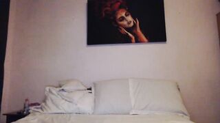 Aahh_Emilia Video  [MFC Video] double-penetration-dp pauzao thug