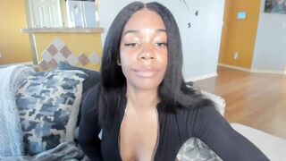 Kiera Video  [MFC Video] average-dick twerking live