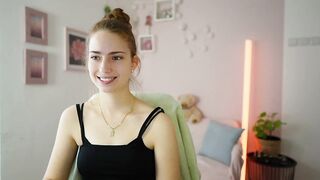 Naomi_Woods18 Video  [MFC Video] huge-dildo hole-creampied boys