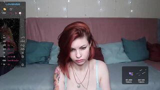 Redhead_foxie Video  [MFC Video] amateurs orgasmus pear-ass