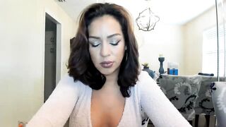 sassypants Video  [MFC Video] bus putas small-boobs