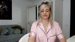 AwesomeBlonde Video  [MFC Video] lesbian-masturbation taboo face-sitting