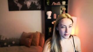 Brooklyn_Ch Video  [MFC Video] porn-pussy babysitter mamando