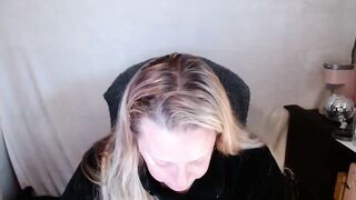 LadyHuntress Video  [MFC Video] webcams indoor nylon