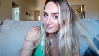 OliviaQuinnn Video  [MFC Video] granny masseuse butt-fuck